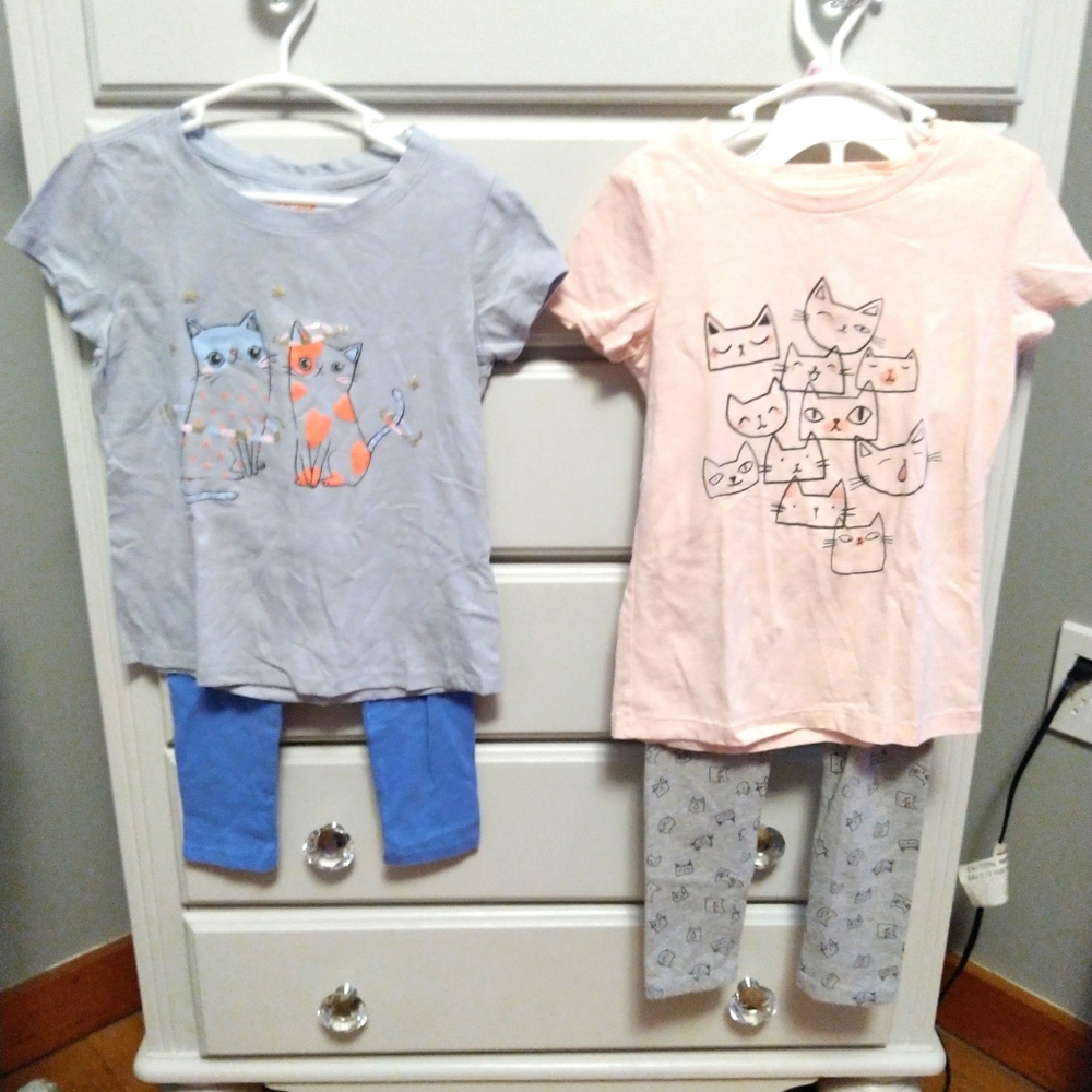 Cat & Jack T-shirts and leggings
